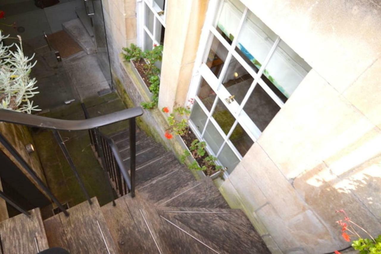 Lauras Townhouse Apartments Garrard'S Retreat Bath Exterior foto